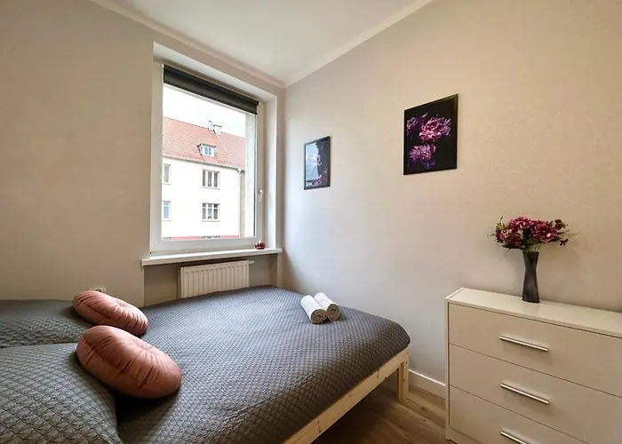 Mmrent Flower Homestay Gdansk